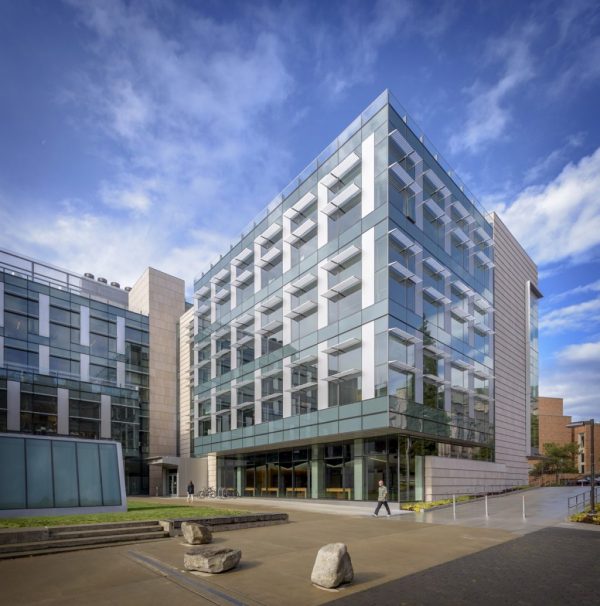 University of Washington’s molecular engineering complex is now complete