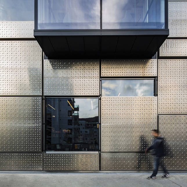 Snøhetta’s Norwegian campus building features seawater-durable aluminum panels