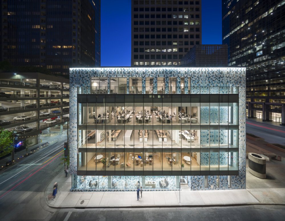 5G Studio brightens up a mid-century bank with a ceramic tile recladding